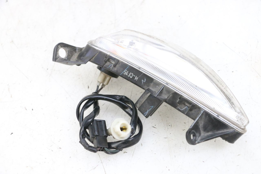 photo de FRONT LEFT TURN SIGNAL MBK FLIPPER 115 (2013 - 2017) - Surface and material condition