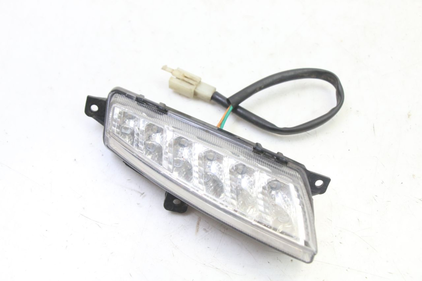 photo de FRONT LEFT TURN SIGNAL VENESI FLY RETRO 4T 50 (2020 - 2025)