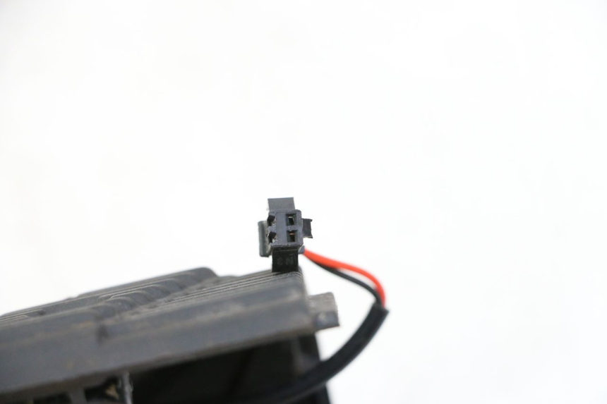 photo de FRONT LEFT TURN SIGNAL KUKIRIN G2 MASTER 1