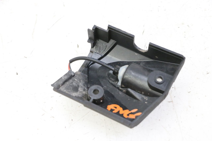 photo de FRONT LEFT TURN SIGNAL KUKIRIN G2 MASTER 1