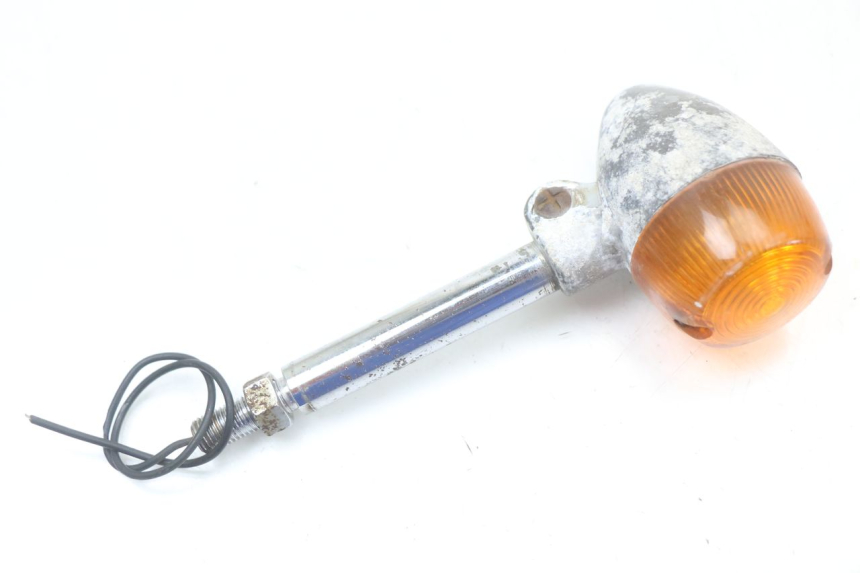 photo de FRONT LEFT TURN SIGNAL  SUZUKI GN 125 (1997 - 2000)