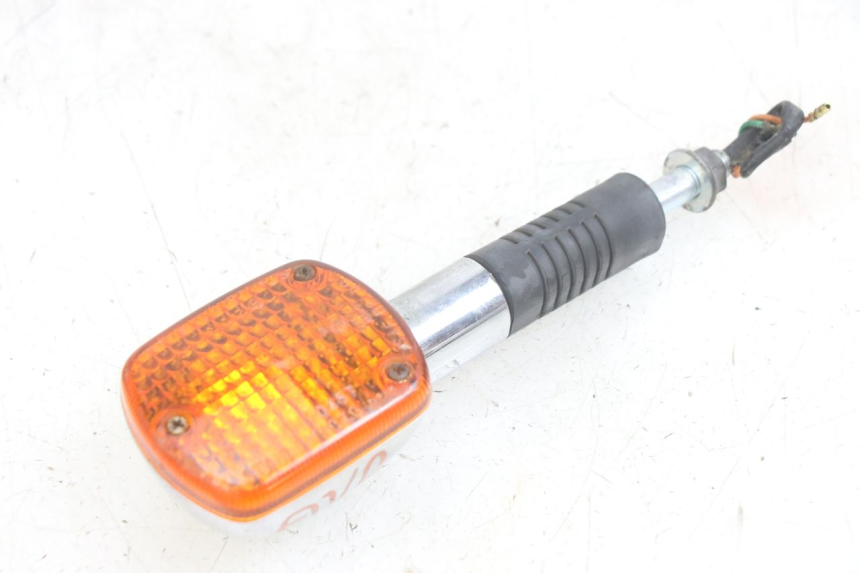 photo de LEFT FRONT TURN SIGNAL HONDA CA REBEL 125 (1995 - 2001)