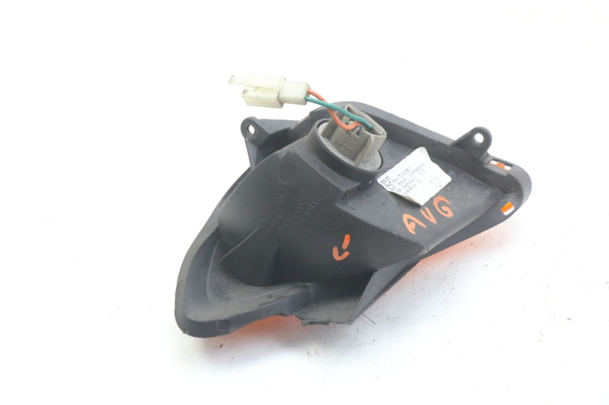 photo de FRONT LEFT TURN SIGNAL  HONDA FES PANTHEON 2T 125 (1998 - 2002)