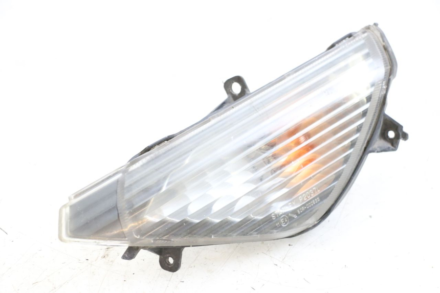 photo de FRONT LEFT TURN SIGNAL  HONDA FJS SILVER WING SILVERWING 400 (2005 - 2008)