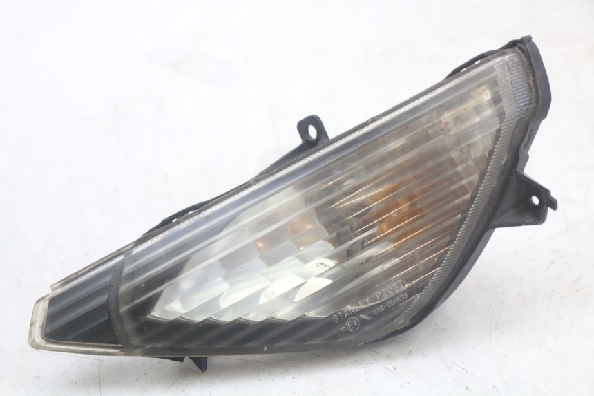 photo de FRONT LEFT TURN SIGNAL HONDA FJS SILVERWING SILVER WING 600 (2001 - 2010)