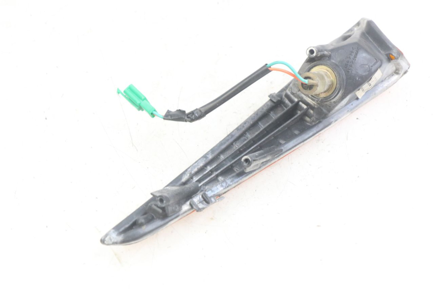 photo de LEFT FRONT TURN SIGNAL HONDA SCV LEAD 100 (2003 - 2007)