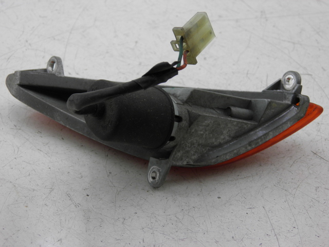 photo de FRONT LEFT TURN SIGNAL  HONDA SH 125 (2003 - 2004)