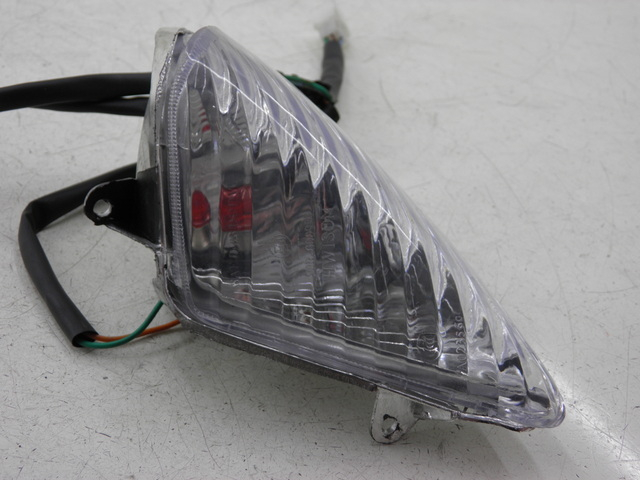 photo de FRONT LEFT TURN SIGNAL  JM MOTOR S-MAX 125 (2010 - 2014)