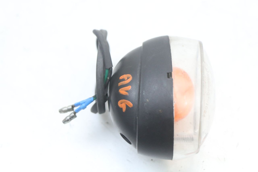 photo de FRONT LEFT TURN SIGNAL  KEEWAY HURRICANE 50 (2006 - 2019)