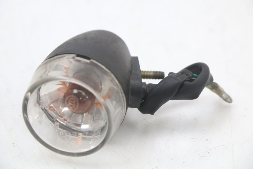 photo de FRONT LEFT TURN SIGNAL  KYMCO AGILITY PREMIUM 50 (2007 - 2010)