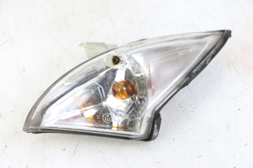 photo de FRONT LEFT TURN SIGNAL  PEUGEOT CITYSTAR 50 (2013 - 2017)