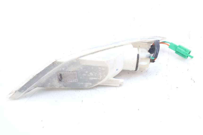 photo de FRONT LEFT TURN SIGNAL  PEUGEOT GEOPOLIS RS 125 (2007 - 2009)