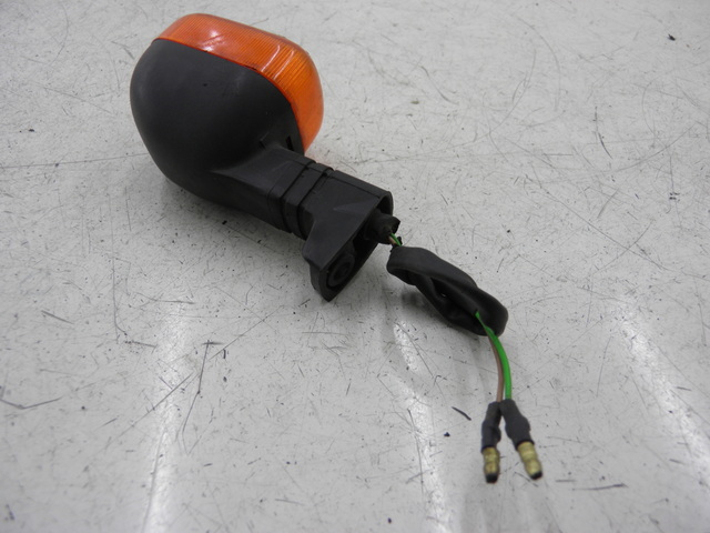 photo de LEFT FRONT TURN SIGNAL PEUGEOT LUDIX 50 (2008 - 2017)