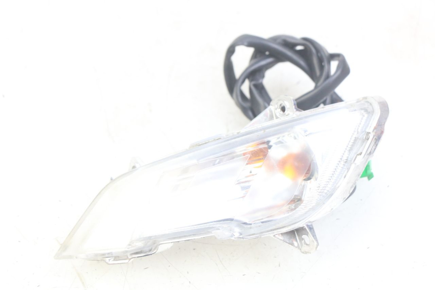 photo de LEFT FRONT TURN SIGNAL PEUGEOT TWEET 4T 50 (2018 - 2020)