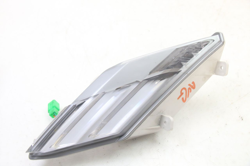 photo de FRONT LEFT TURN SIGNAL PEUGEOT TWEET 4T 50 (2023 - 2025)