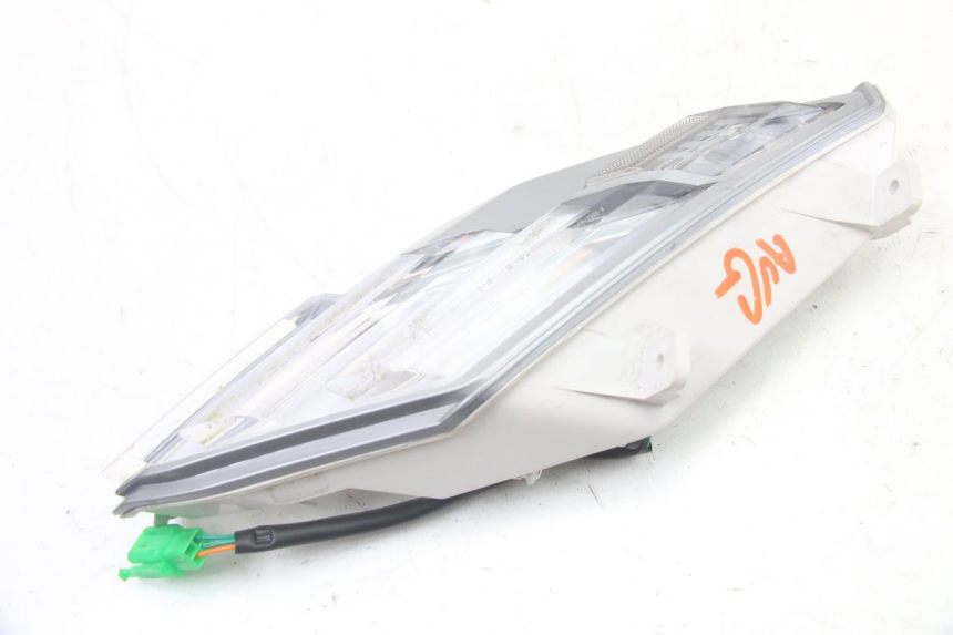 photo de FRONT LEFT TURN SIGNAL PEUGEOT TWEET 4T 50 (2023 - 2025)