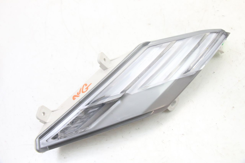 photo de FRONT LEFT TURN SIGNAL PEUGEOT TWEET 4T 50 (2023 - 2025)