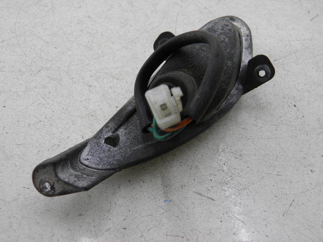 photo de LEFT FRONT TURN SIGNAL PEUGEOT V-CLIC VCLIC 50 (2007 - 2013)