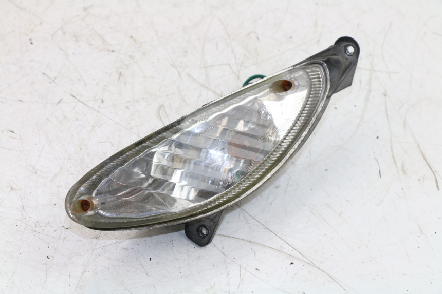 photo de LEFT FRONT TURN SIGNAL PEUGEOT V-CLIC VCLIC 50 (2007 - 2013)