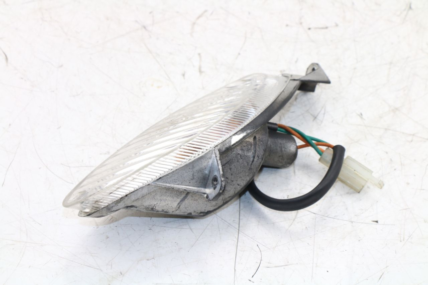 photo de LEFT FRONT TURN SIGNAL PEUGEOT V-CLIC VCLIC 50 (2007 - 2013)