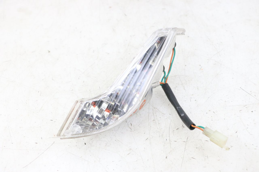 photo de FRONT LEFT TURN SIGNAL  PEUGEOT VIVACITY 125 (2010 - 2017)