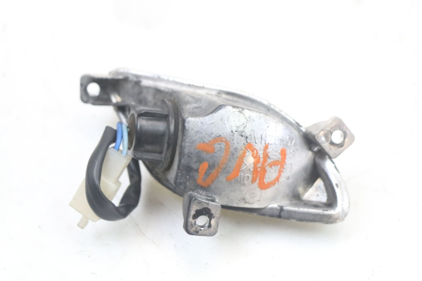 photo de FRONT LEFT TURN SIGNAL PIAGGIO NEW TYPHOON 50 (2010 - 2017)