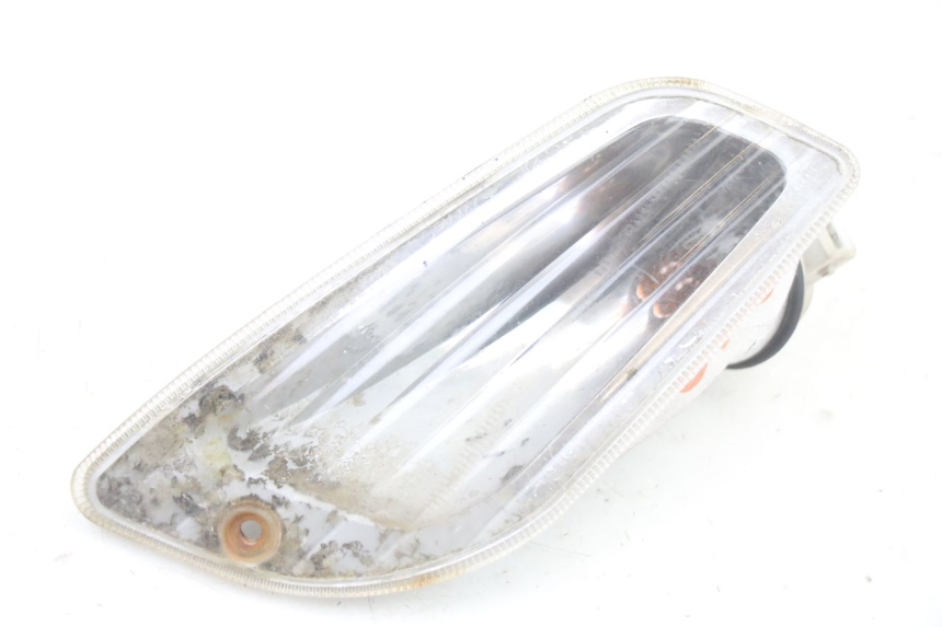photo de LEFT FRONT TURN SIGNAL PIAGGIO VESPA LX 2T 50 (2005 - 2013)