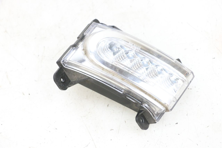 photo de FRONT LEFT TURN SIGNAL EFUN PUSA 1 - Main view