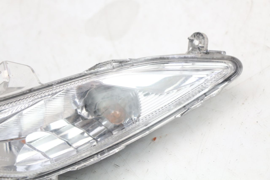 photo de FRONT LEFT TURN SIGNAL SUZUKI ADDRESS 110 (2015 - 2020)