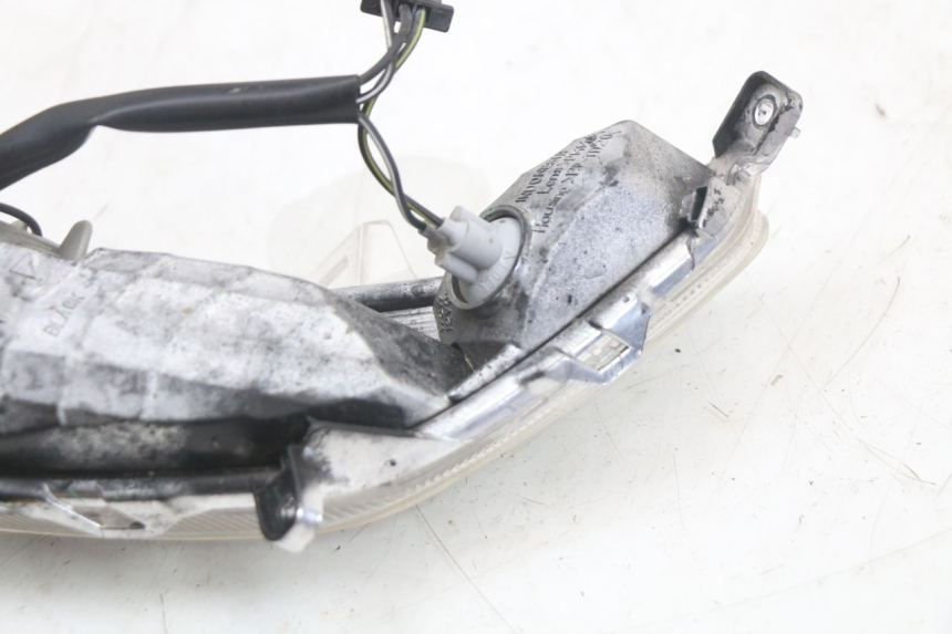 photo de FRONT LEFT TURN SIGNAL SUZUKI ADDRESS 110 (2015 - 2020)