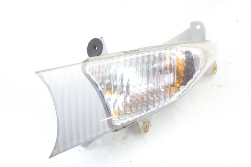 photo de LEFT FRONT TURN SIGNAL SUZUKI BURGMAN 125 (2007 - 2014)