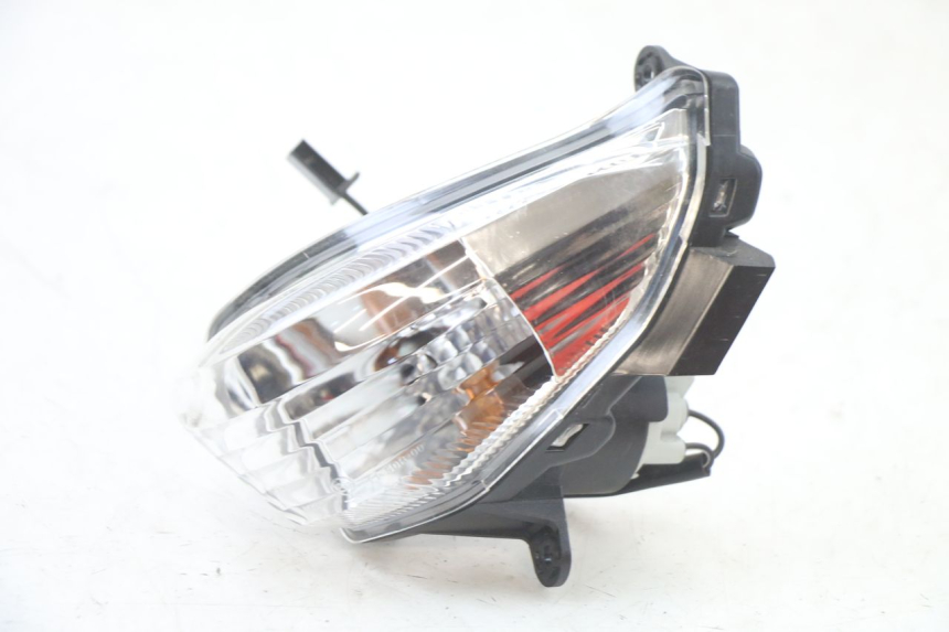 photo de FRONT LEFT TURN SIGNAL SUZUKI BURGMAN 125 (2018 - 2021)