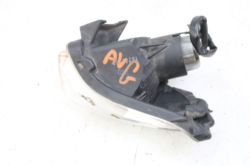 photo de FRONT LEFT TURN SIGNAL SUZUKI BURGMAN 125 (2015 - 2017)