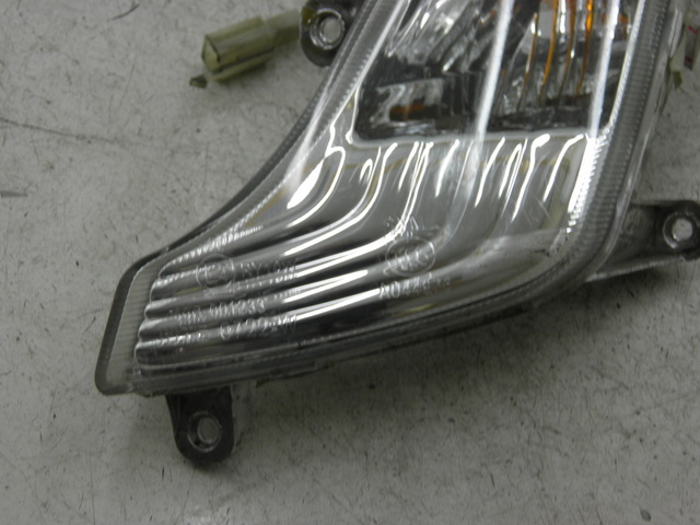 photo de FRONT LEFT TURN SIGNAL  SYM FIDDLE 2 50 (2008 - 2013)