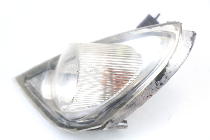 photo de FRONT LEFT TURN SIGNAL  SYM MIO 50 (2005 - 2010)