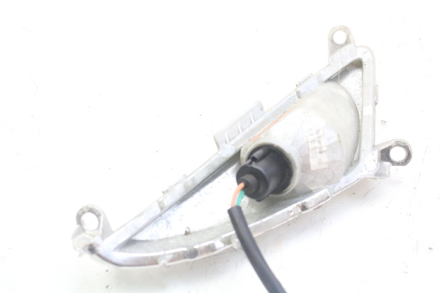 photo de FRONT LEFT TURN SIGNAL  SYM ORBIT 2 4T 50 (2018 - 2022)