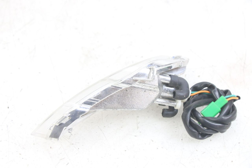 photo de FRONT LEFT TURN SIGNAL PEUGEOT TWEET 4T 50 (2014 - 2019)