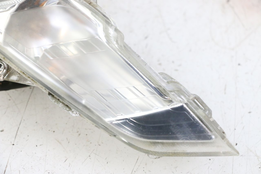 photo de FRONT LEFT TURN SIGNAL PEUGEOT TWEET 4T 50 (2014 - 2019)