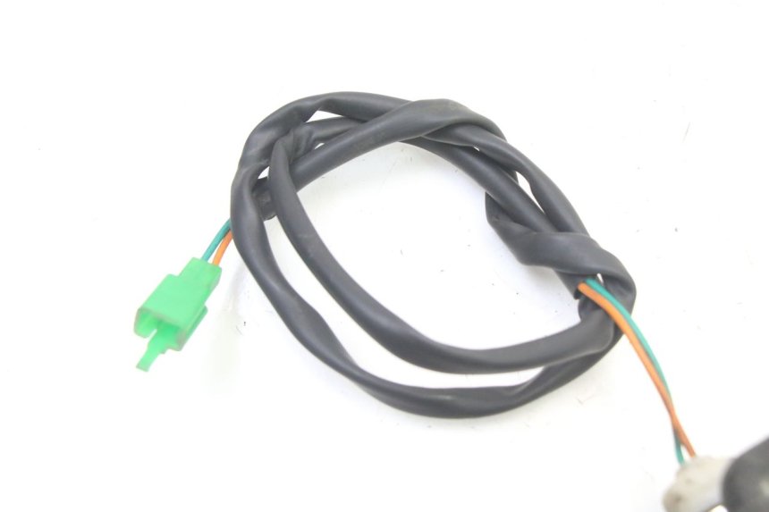 photo de FRONT LEFT TURN SIGNAL PEUGEOT TWEET 4T 50 (2014 - 2019)
