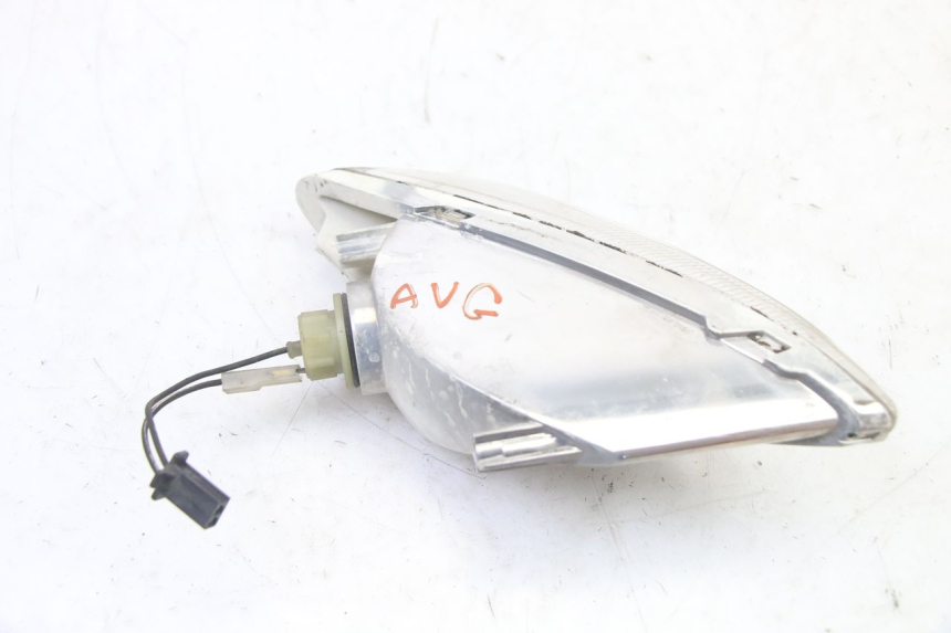photo de LEFT FRONT TURN SIGNAL SUZUKI UH BURGMAN 125 (2002 - 2006)