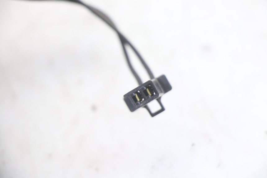 photo de LEFT FRONT TURN SIGNAL SUZUKI UH BURGMAN 125 (2002 - 2006)