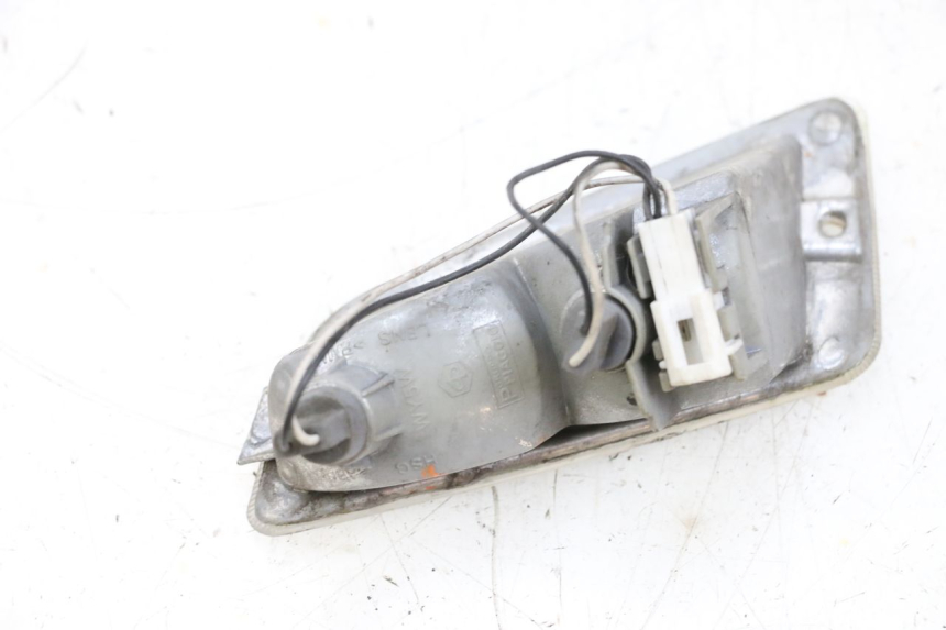 photo de LEFT FRONT TURN SIGNAL PIAGGIO VESPA GTS SUPER IE 125 (2009 - 2016) - Zoom on usage condition