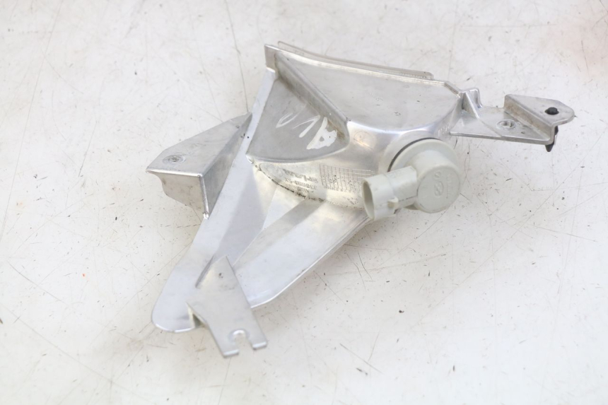 photo de LEFT FRONT TURN SIGNAL YAMAHA X-MAX XMAX 125 (2010 - 2014)