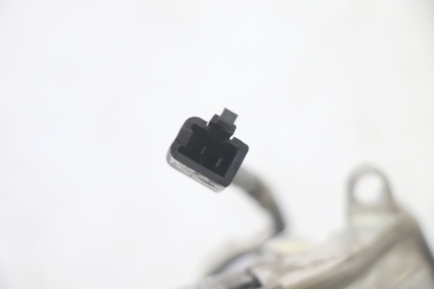 photo de LEFT FRONT TURN SIGNAL YAMAHA X-MAX XMAX 250 (2006 - 2009)