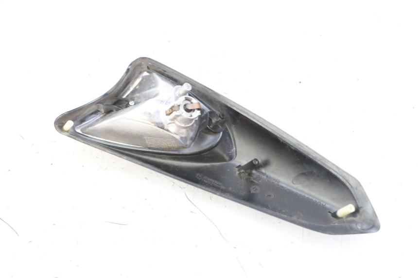 photo de LEFT FRONT TURN SIGNAL PIAGGIO XEVO - X EVO 125 (2007 - 2016)