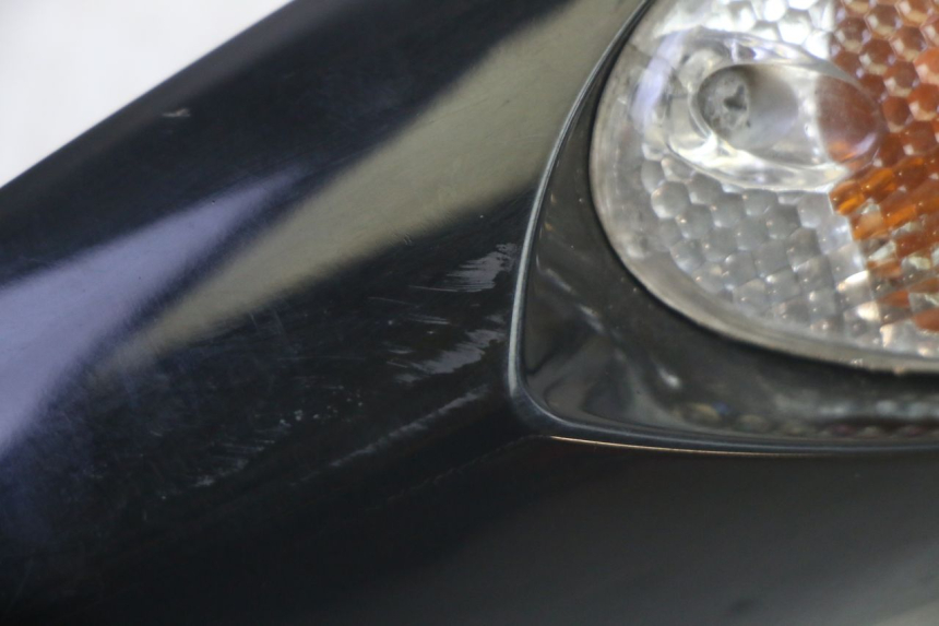 photo de LEFT FRONT TURN SIGNAL PIAGGIO XEVO - X EVO 125 (2007 - 2016) - Zoom on usage condition