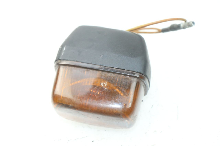 photo de FRONT LEFT TURN SIGNAL  YAMAHA BW'S 50 (1999 - 2003)