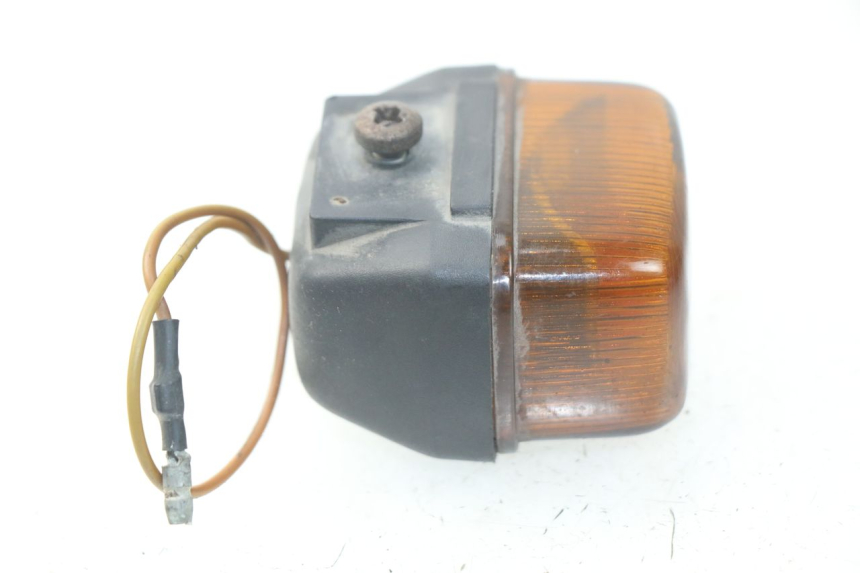 photo de FRONT LEFT TURN SIGNAL  YAMAHA BW'S 50 (1999 - 2003)