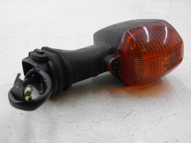 photo de FRONT LEFT TURN SIGNAL  YAMAHA FZS FAZER 1000 (2003 - 2005)