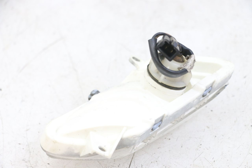 photo de LEFT FRONT TURN SIGNAL YAMAHA XMAX X-MAX 125 (2006 - 2009)